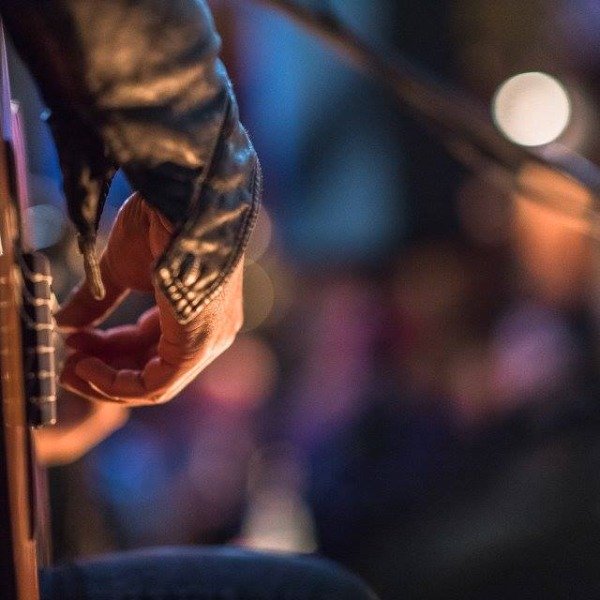 FLOU CAFE-PUB LIVE MUSIC